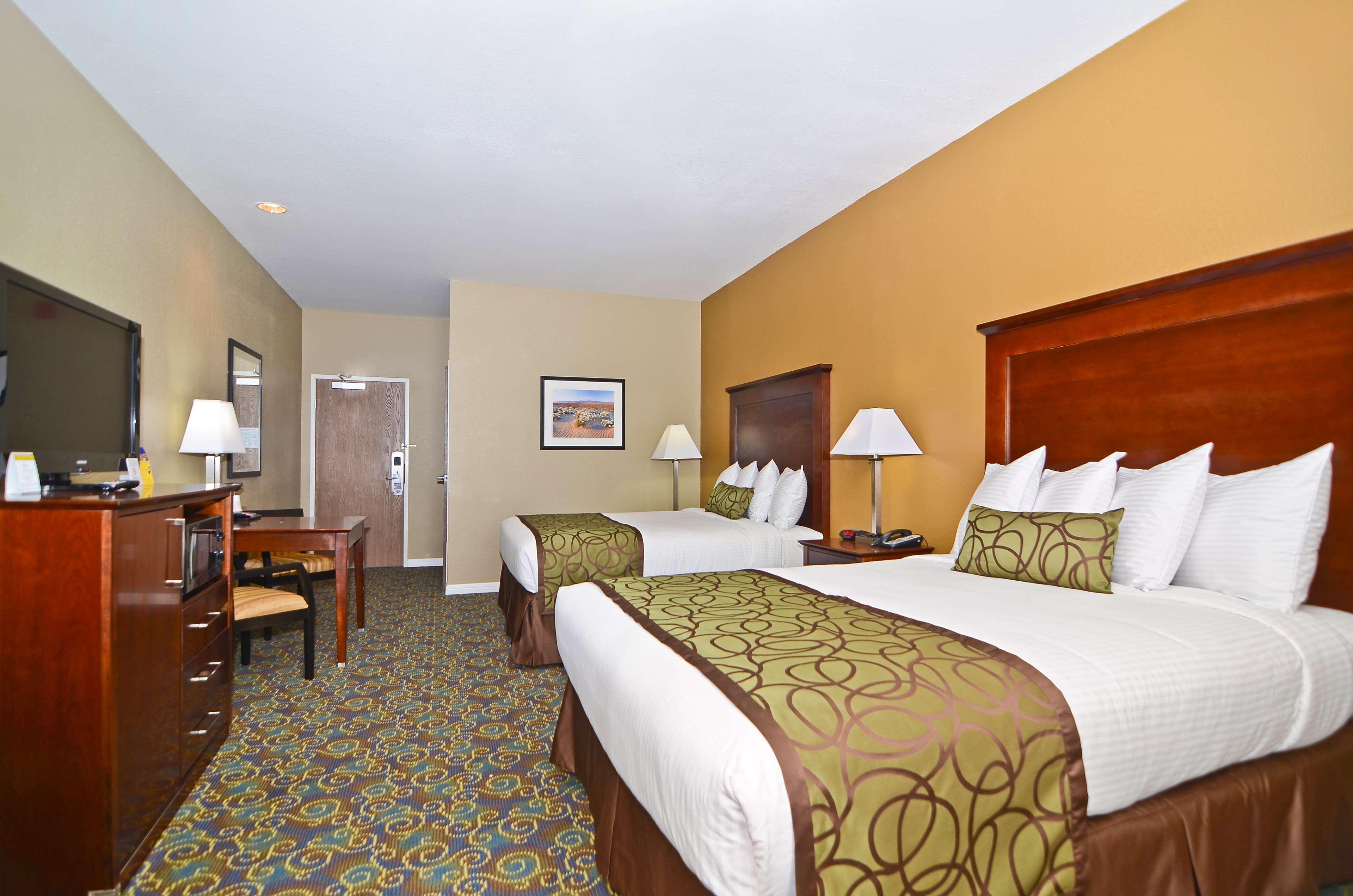 Best Western California City Inn & Suites Номер фото