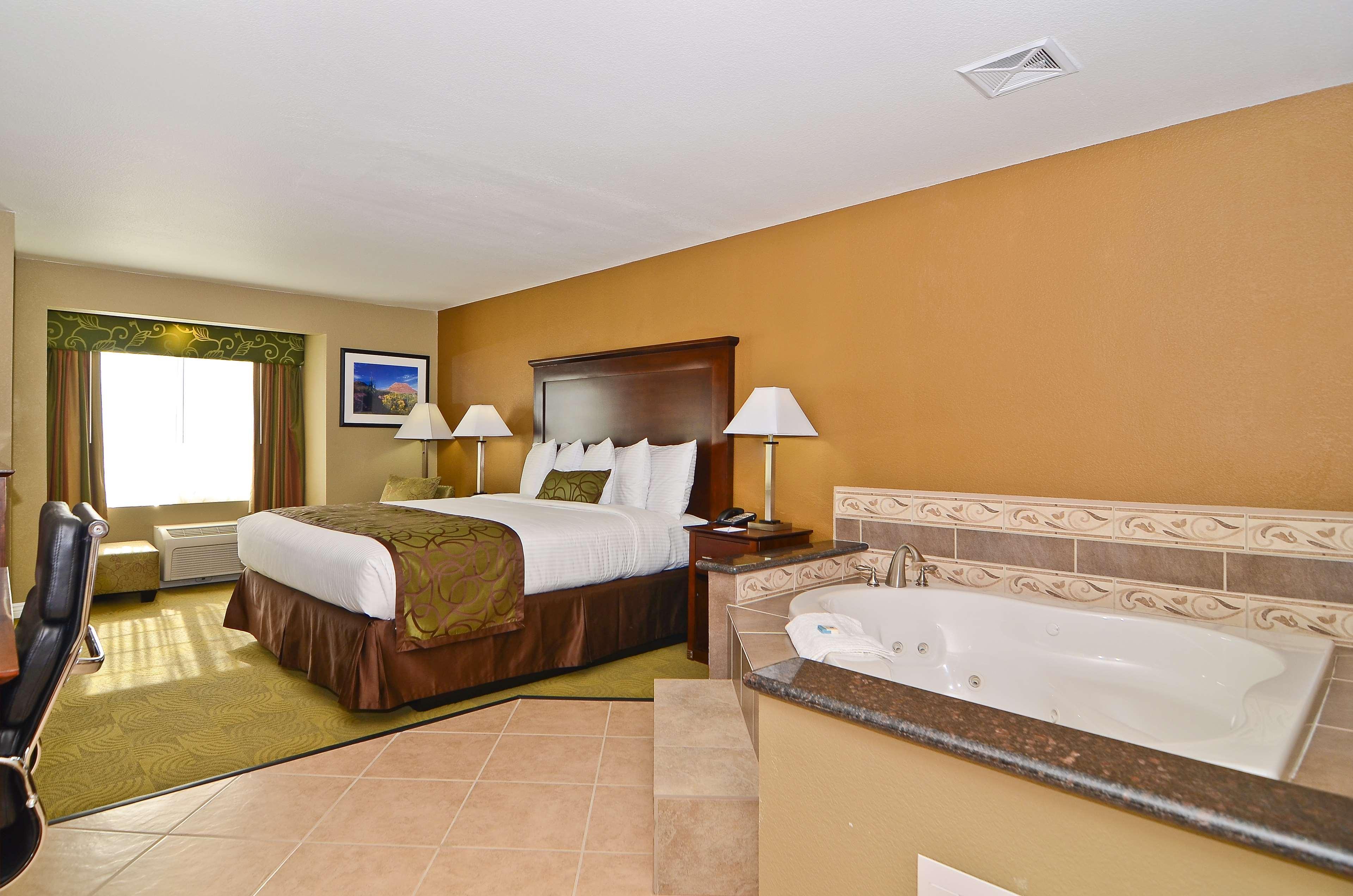 Best Western California City Inn & Suites Номер фото
