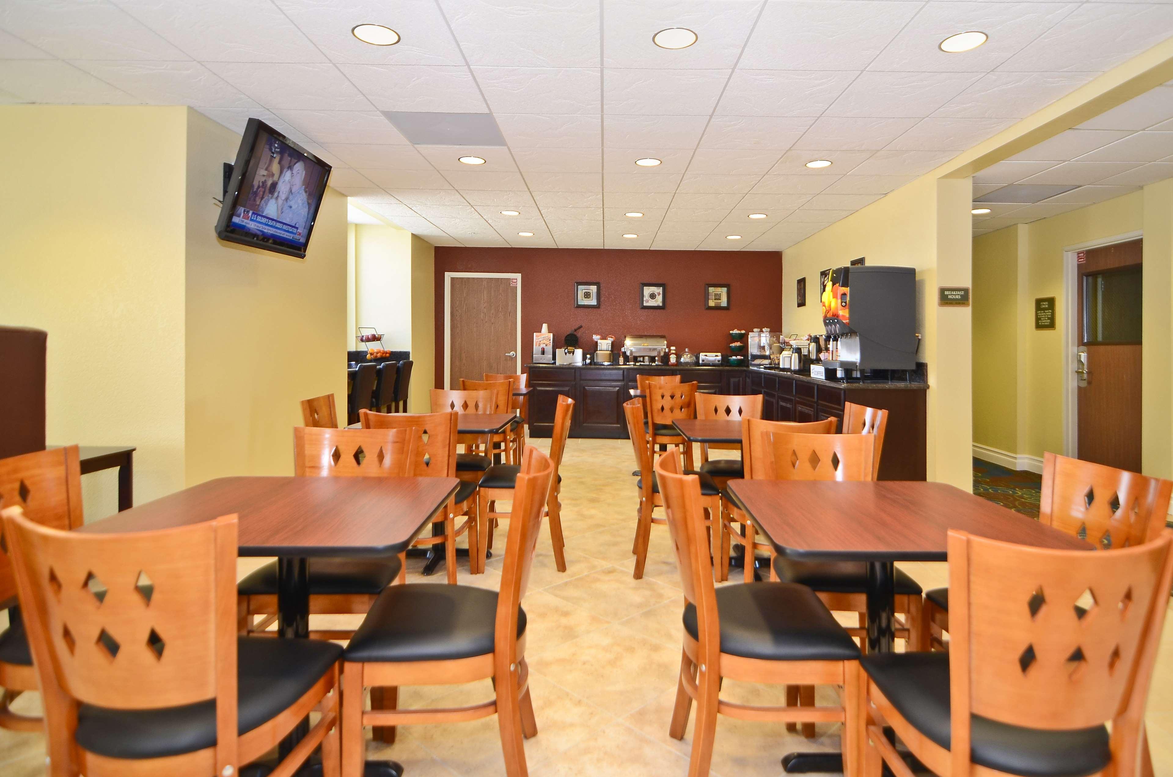 Best Western California City Inn & Suites Екстер'єр фото