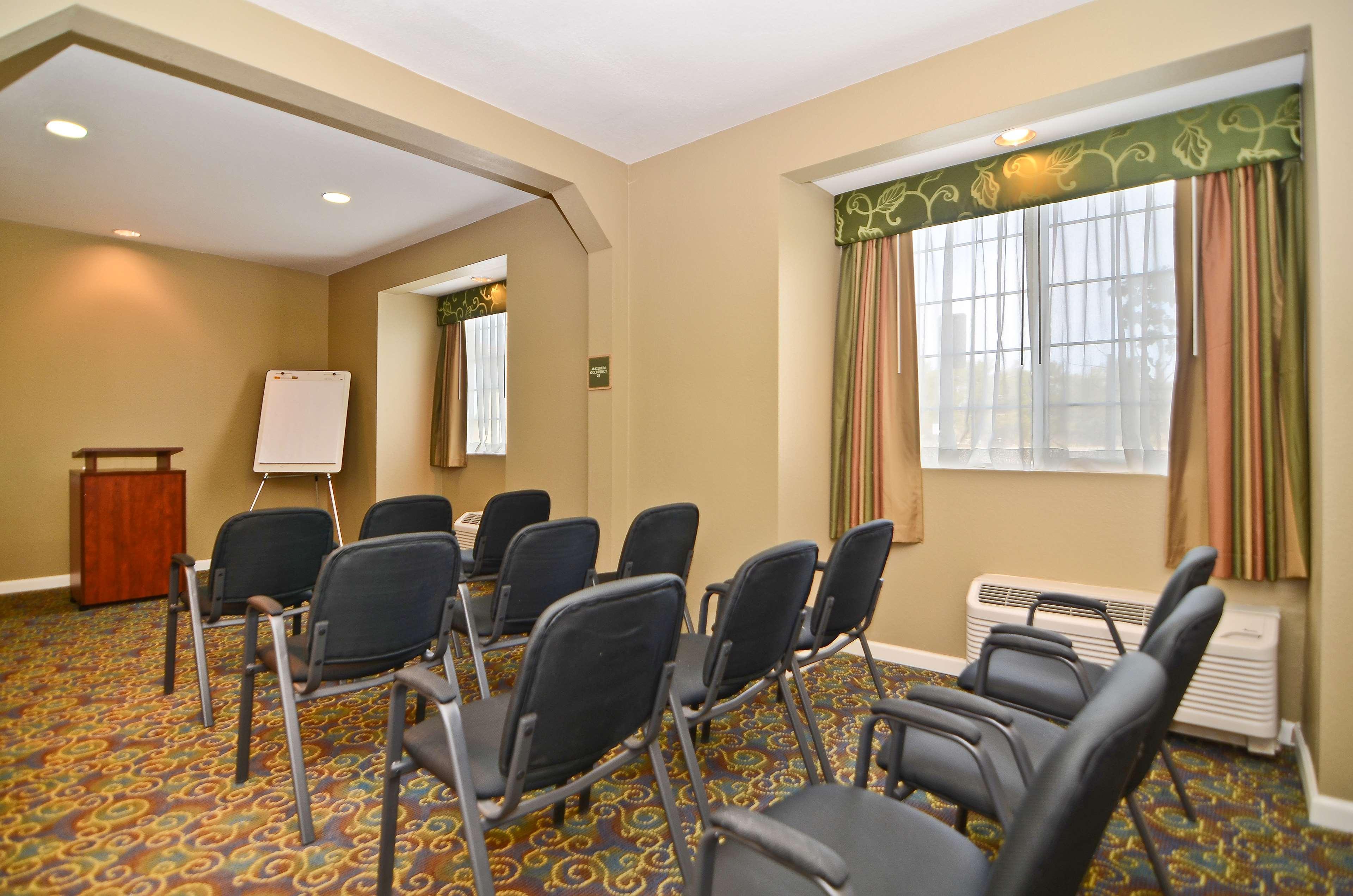 Best Western California City Inn & Suites Екстер'єр фото