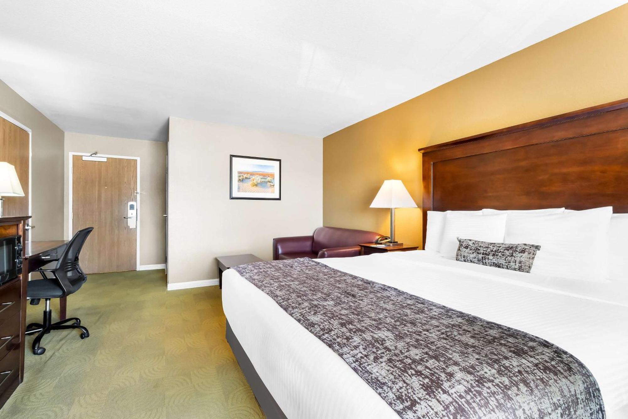 Best Western California City Inn & Suites Екстер'єр фото