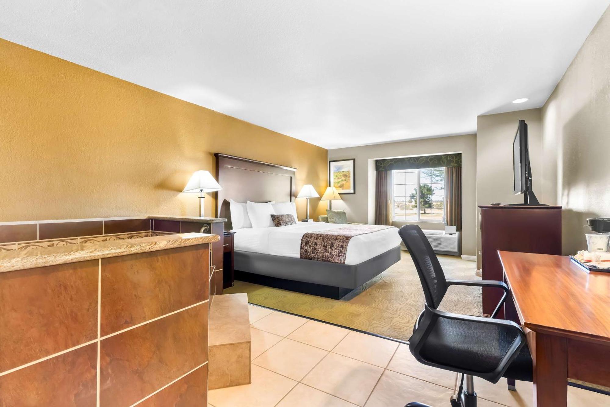 Best Western California City Inn & Suites Екстер'єр фото
