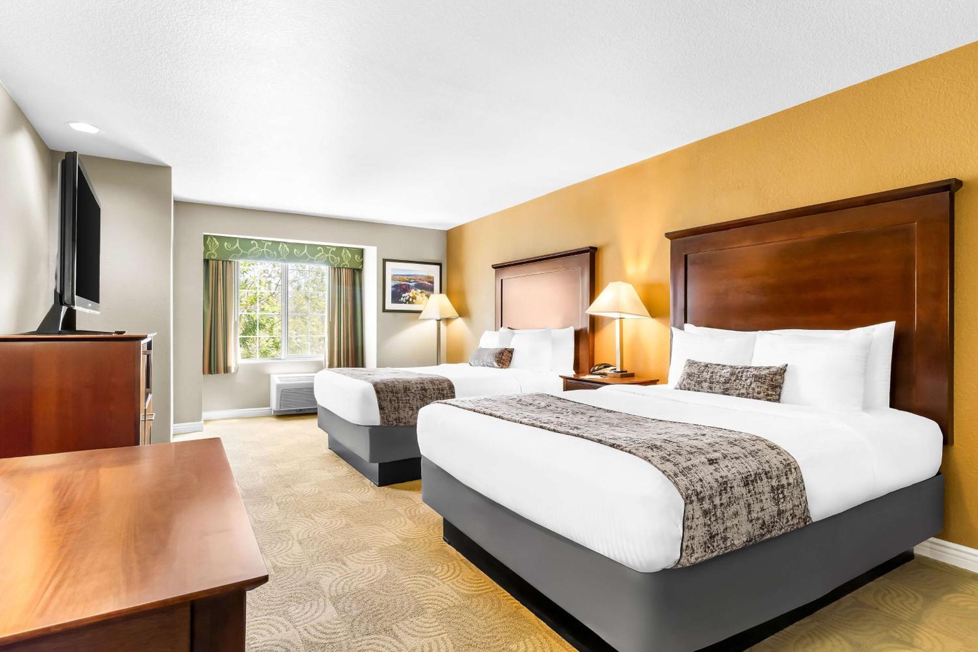 Best Western California City Inn & Suites Екстер'єр фото