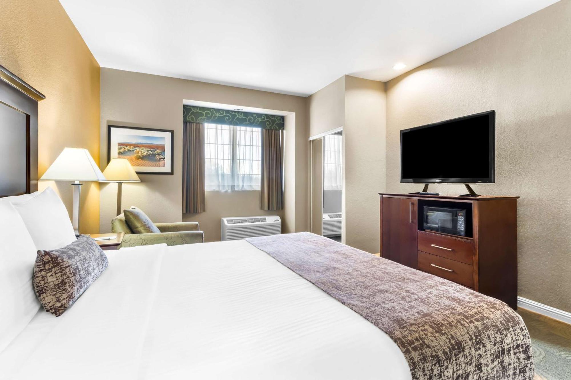Best Western California City Inn & Suites Екстер'єр фото