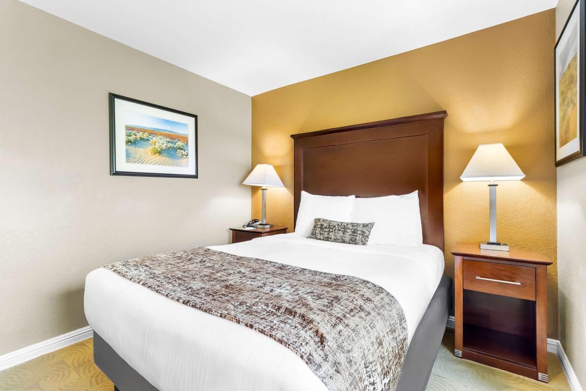 Best Western California City Inn & Suites Екстер'єр фото