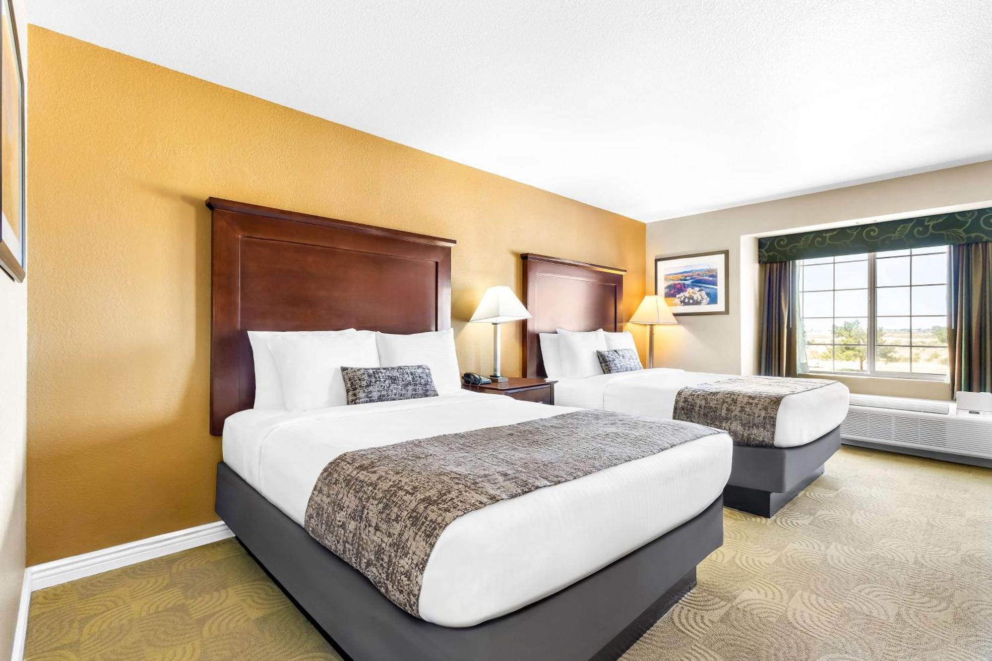Best Western California City Inn & Suites Екстер'єр фото