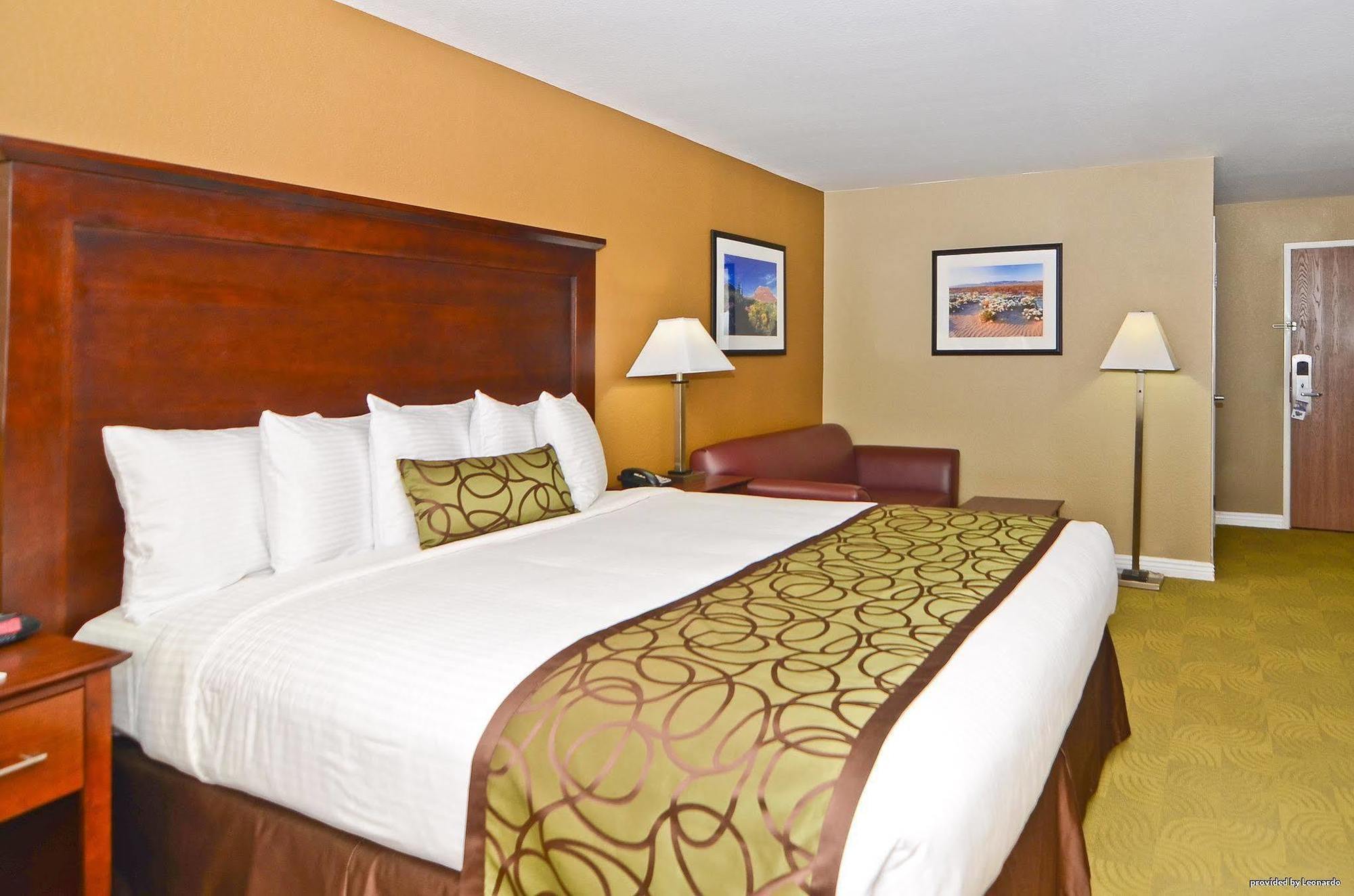 Best Western California City Inn & Suites Номер фото