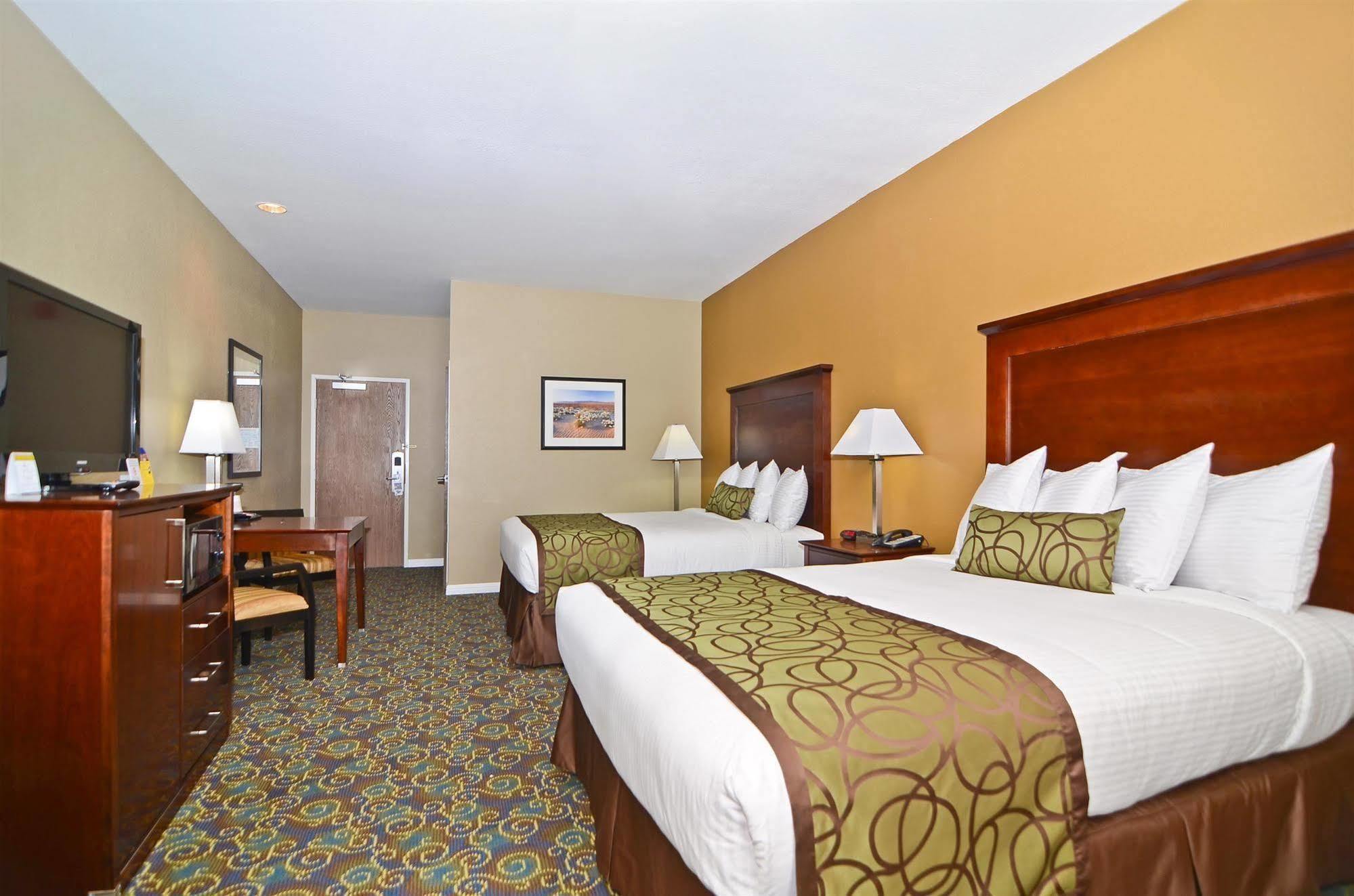 Best Western California City Inn & Suites Номер фото